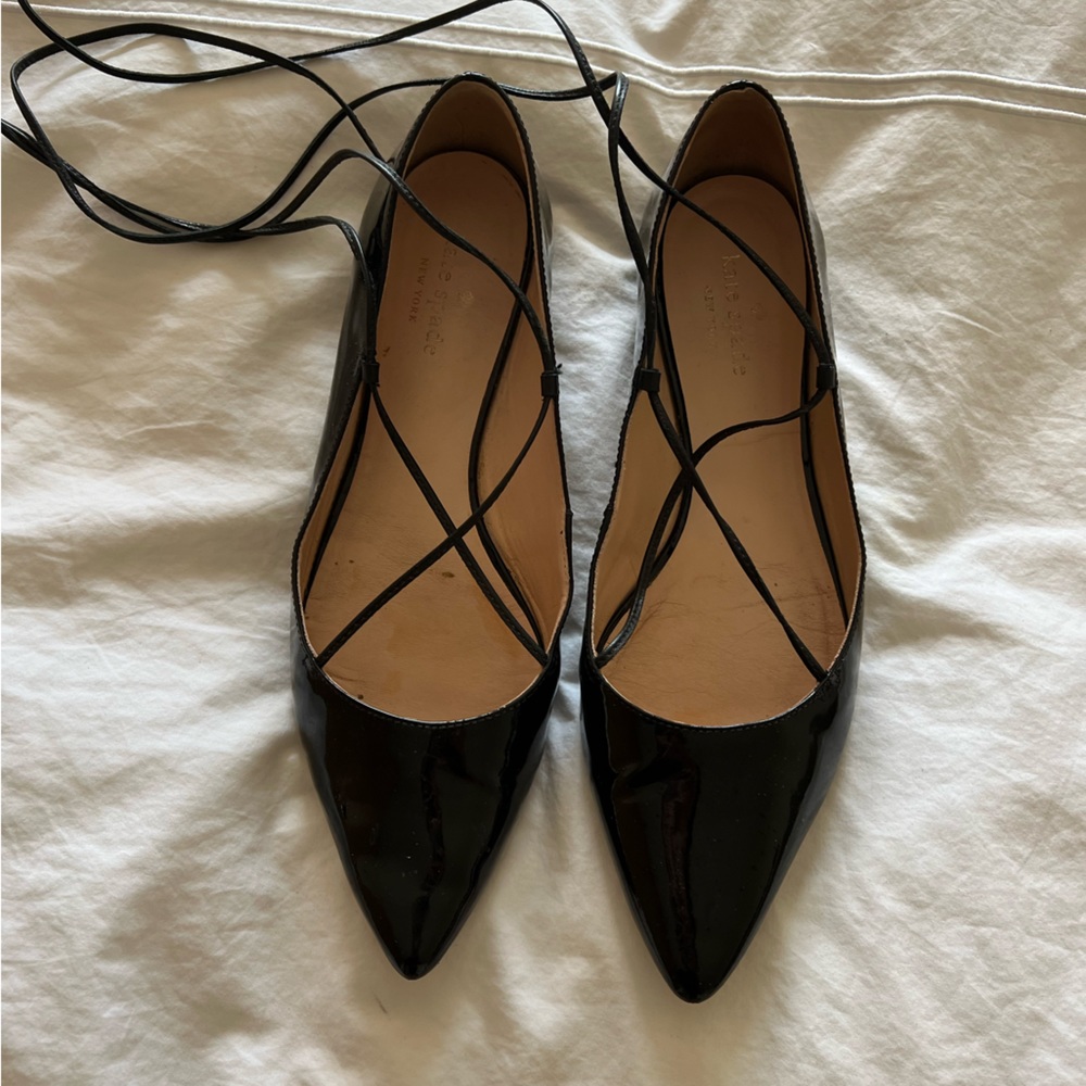 Kate Spade Lace-Up flats- patent black